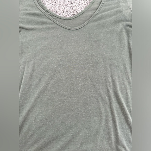 Crop Top - Picture 5 of 8